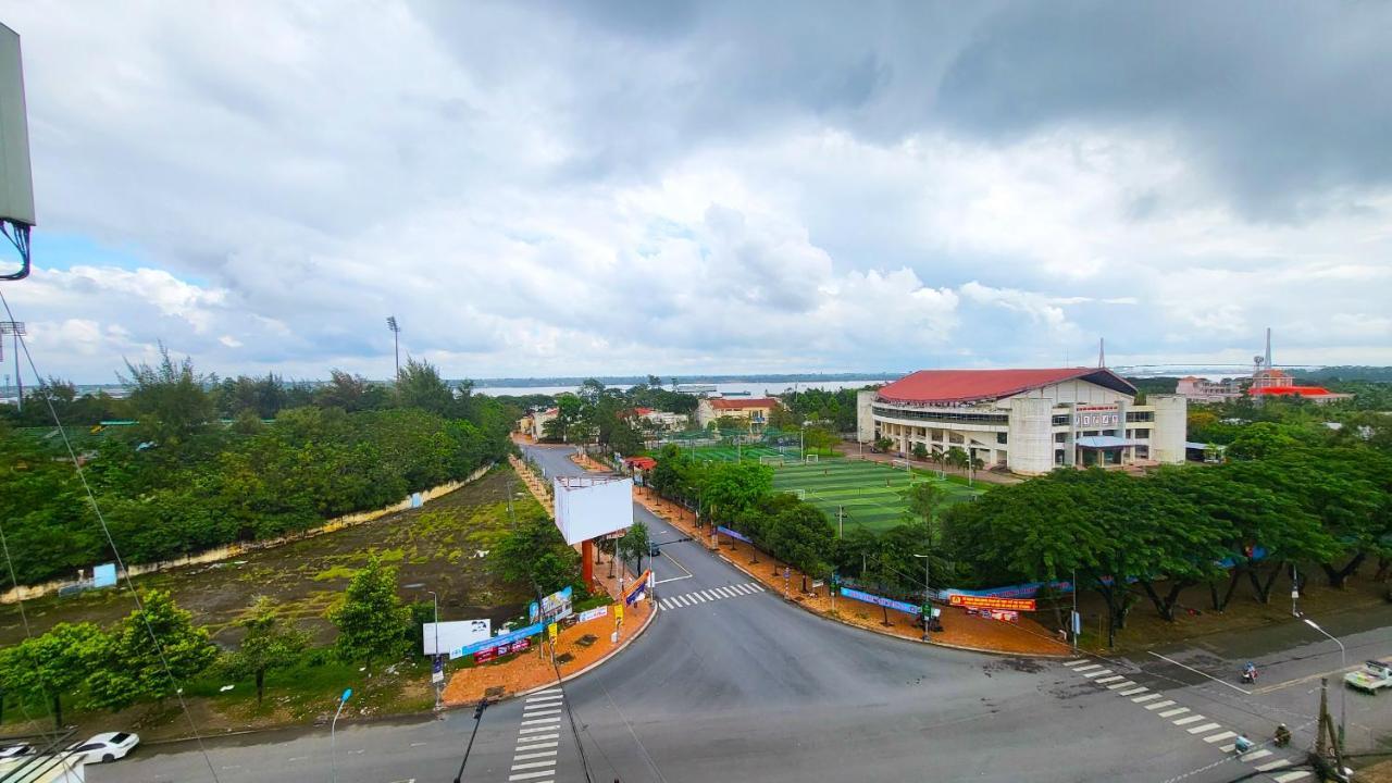 Hoang Son Hotel - Кан То Екстериор снимка