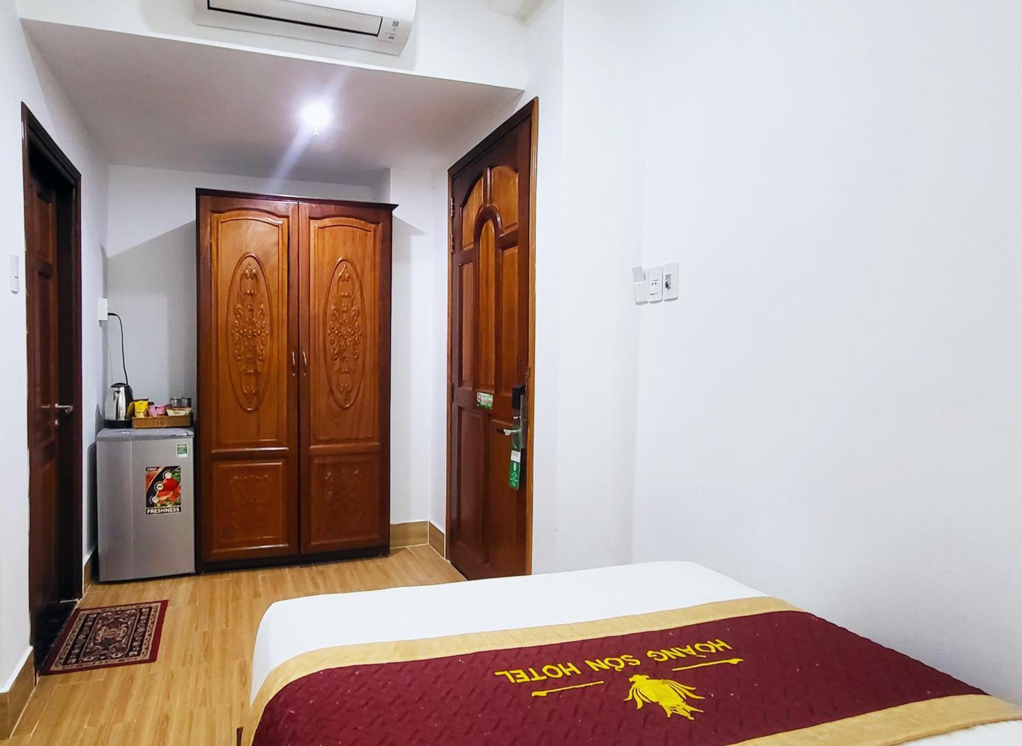 Khach San Hoang Son - Can Tho Hotel Екстериор снимка