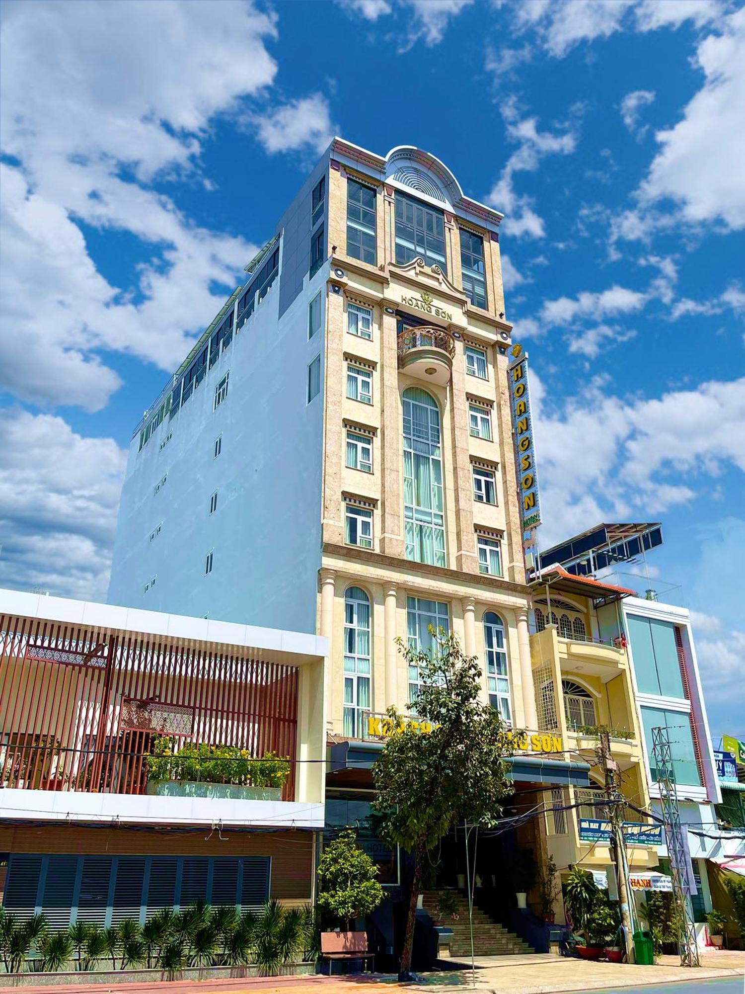 Hoang Son Hotel - Кан То Екстериор снимка