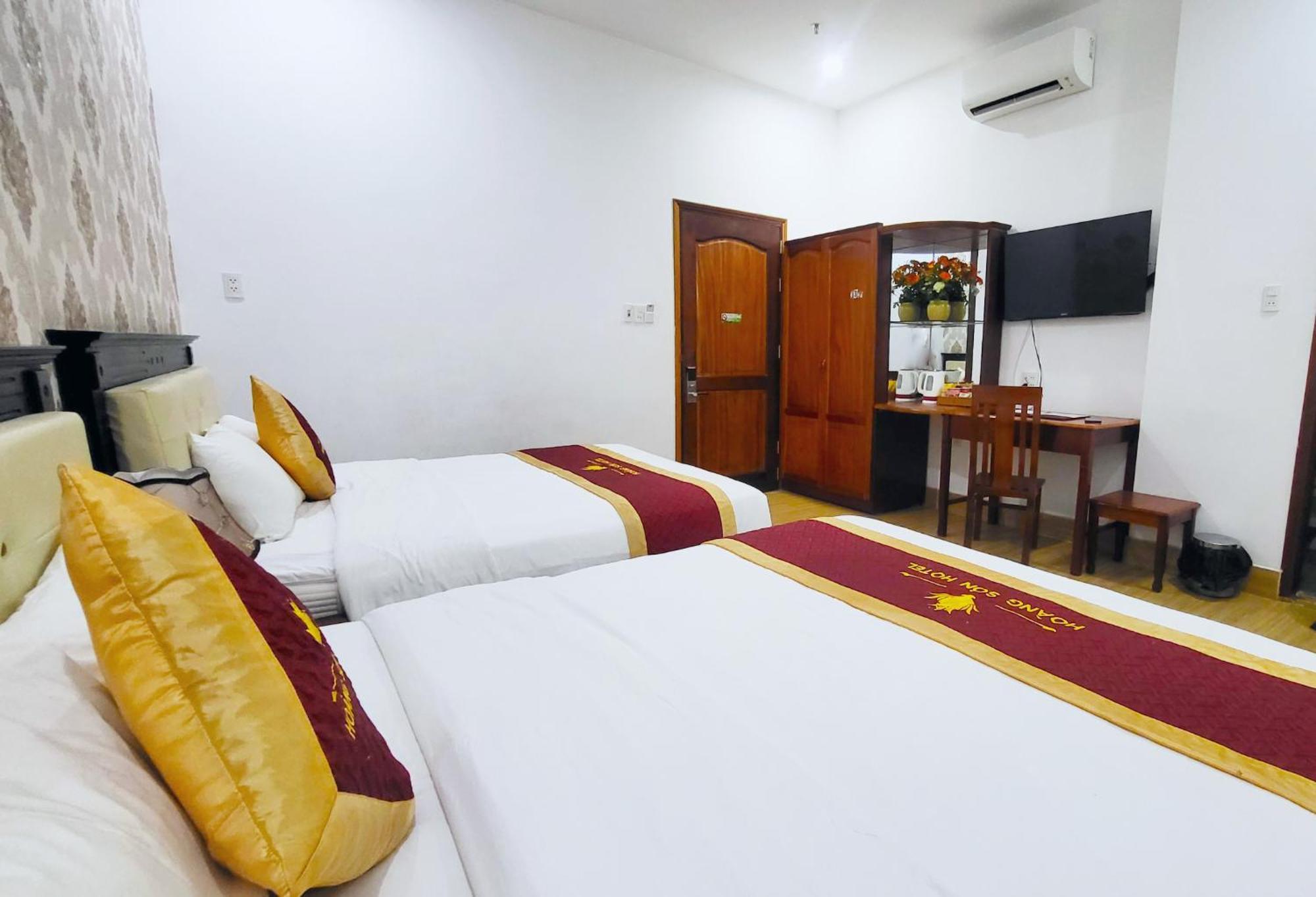 Hoang Son Hotel - Кан То Екстериор снимка
