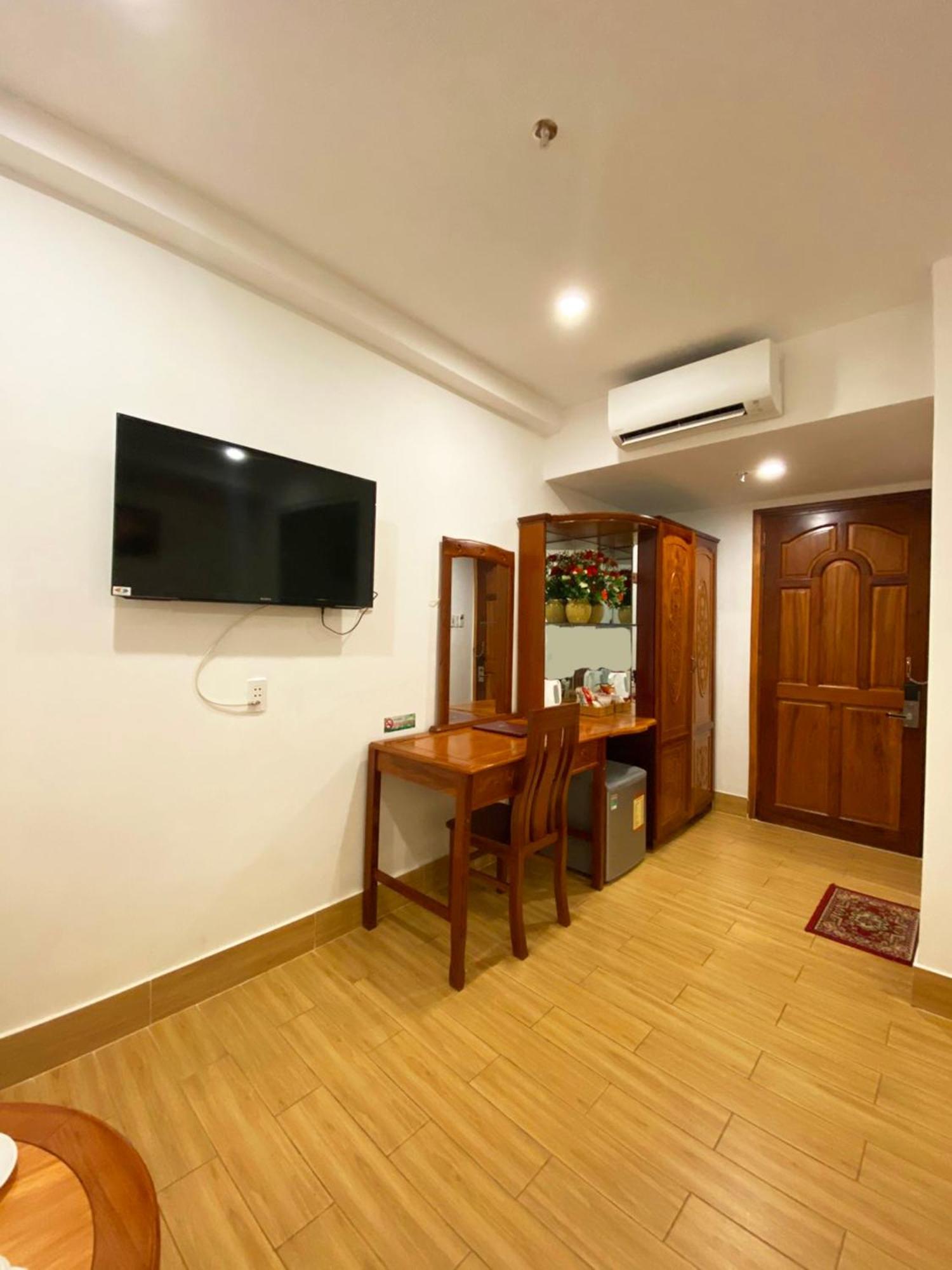 Hoang Son Hotel - Кан То Екстериор снимка