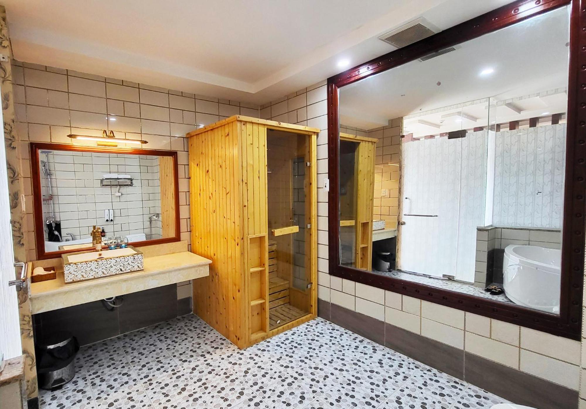 Hoang Son Hotel - Кан То Екстериор снимка